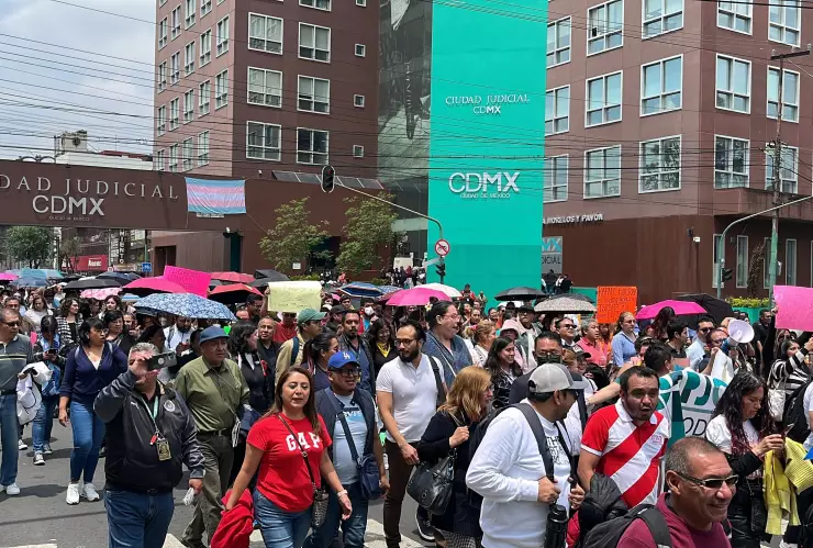 Trabajadores del Poder Judicial en paro de labores en CDMX.