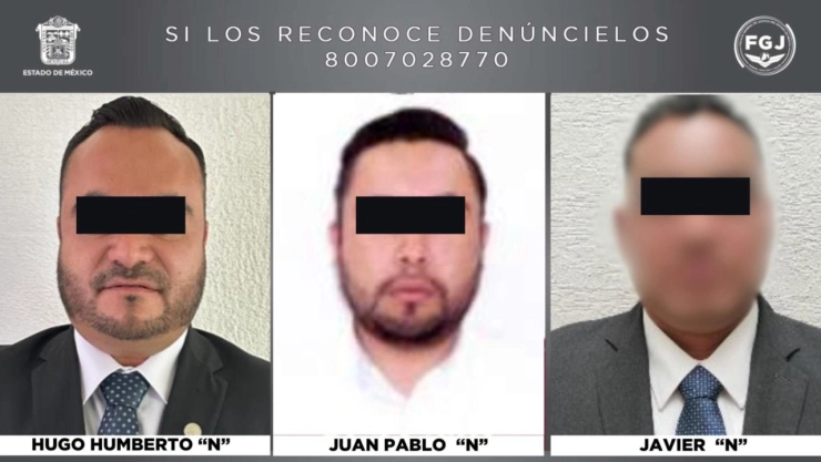 Los agentes son buscados por su presunta participación en un robo con violencia.