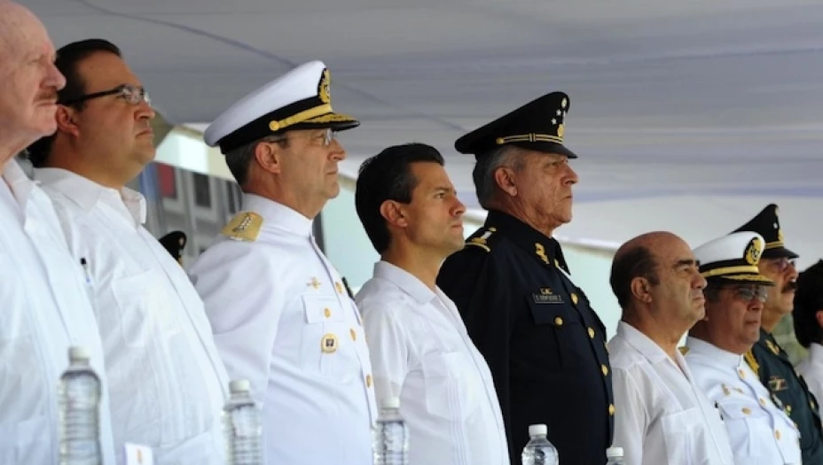 El presidente Enrique Peña Nieto durante la Graduación de nuevos Cadetes de la Escuela Naval Militar, en Veracruz