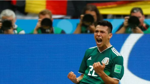 Chucky Lozano festeja gol contra Alemania Rusia 2018