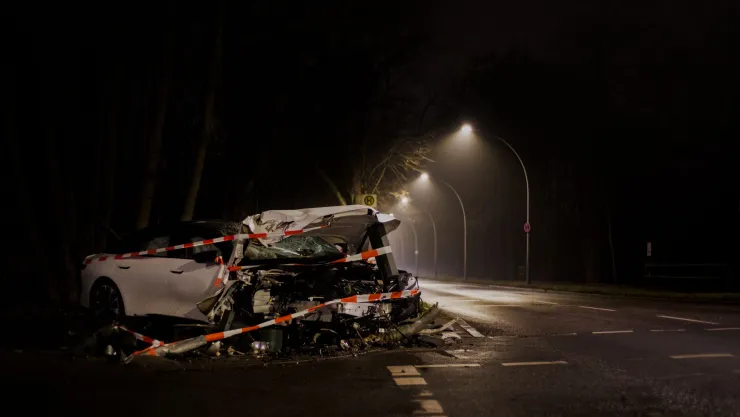 Reto viral en Irlanda deja cinco jóvenes muertos tras conducir en sentido contrario