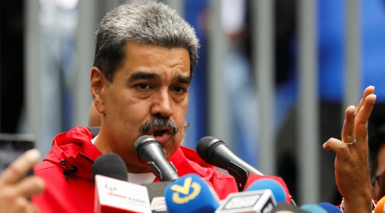 Maduro asegura que movilizará a cuatro millones de milicianos y llama a pueblos rebeldes de América Latina, el Caribe y África a defender a Venezuela.