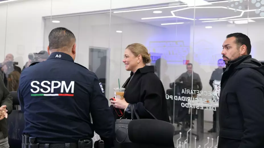 Maru Campos y Mesa de Seguridad analizan tema de migración en Ciudad Juárez