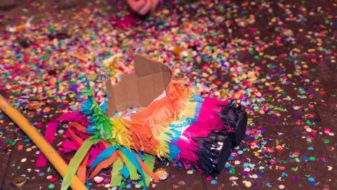 origen de la piñata.jpg