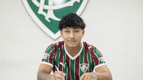 El mexicano Stiven Jiménez fichó a préstamo con Fluminense