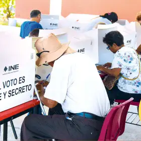 Casillas de votación en México.