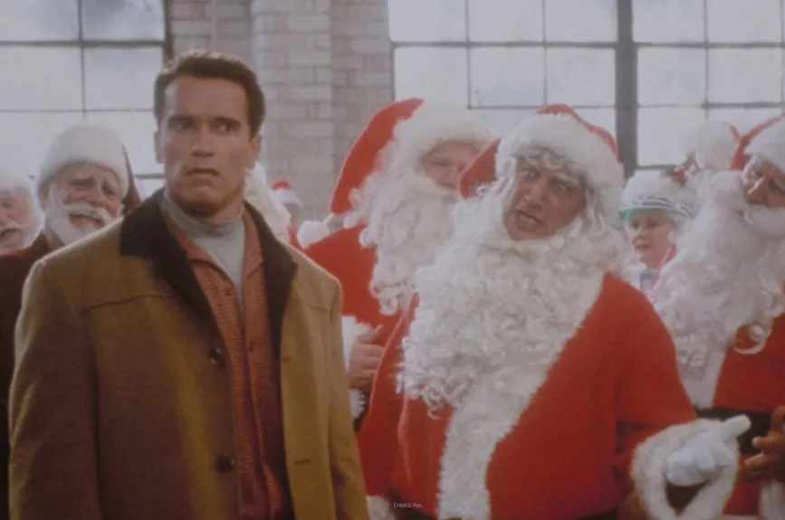 Escena de la película ‘El Regalo Prometido’ (Jingle All The Way) por Azteca 7.