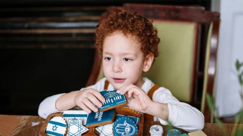 Hanukkah 2024: Descubre el significado y las costumbres de la Fiesta de las Luces