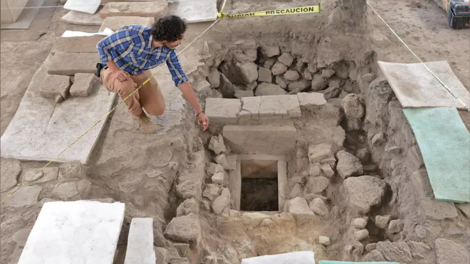 Descubrimiento Ofrenda Tlatelolco INAH 2024