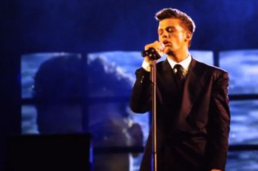 Luis Miguel muy joven.jpg