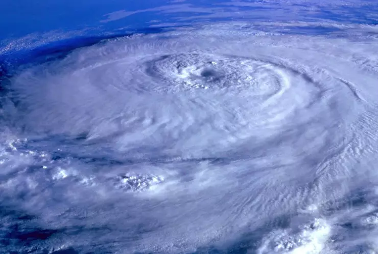 Huracanes intensos por cambio climático en 2025.jpg