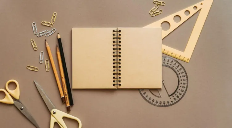 SAT: ¿Qué gastos escolares son deducibles en declaración anual?