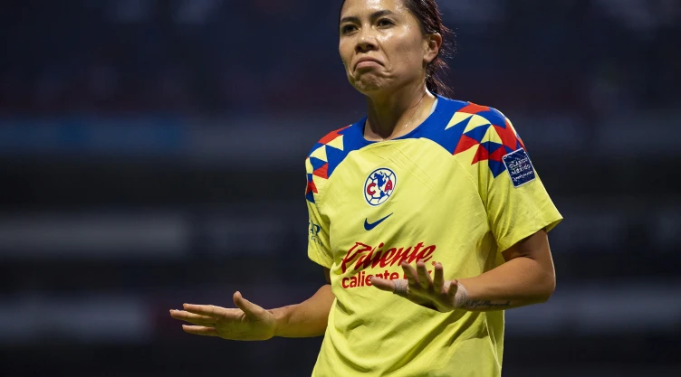 Kiana Palacios festeja gol en el Clásico Nacional con América