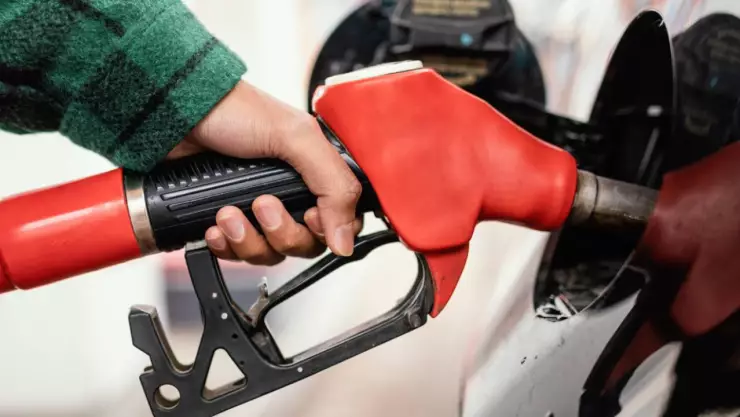 Gasolina en temporada de calor 