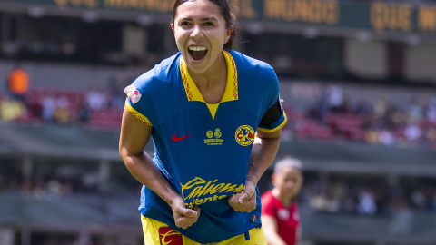 Kiana Palacios festeja gol con Am&eacute;rica Femenil ante Real Madrid