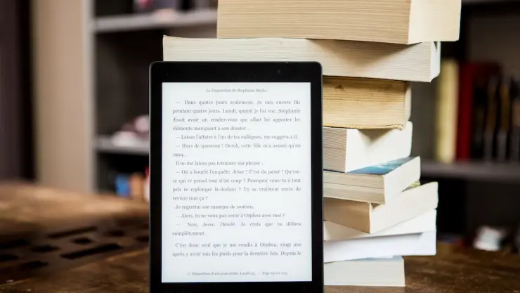 Libro físico vs electrónico: ¿Cuál es el mejor para leer?
