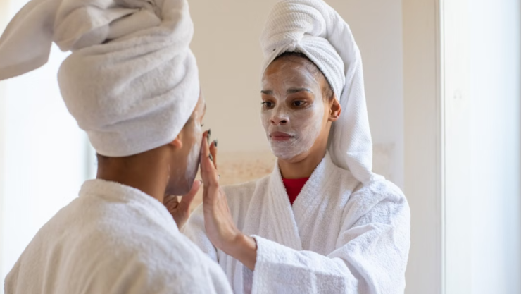 3 ingredientes de skincare virales que en realidad están arruinando tu piel