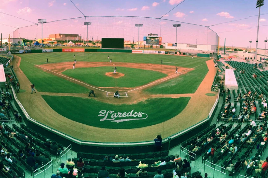 UNI-TRADE STADIUM