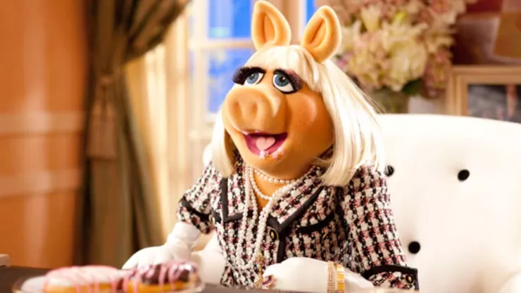 Miss Piggy tendrá su propia película con Jennifer Lawrence y Emma Stone como productoras