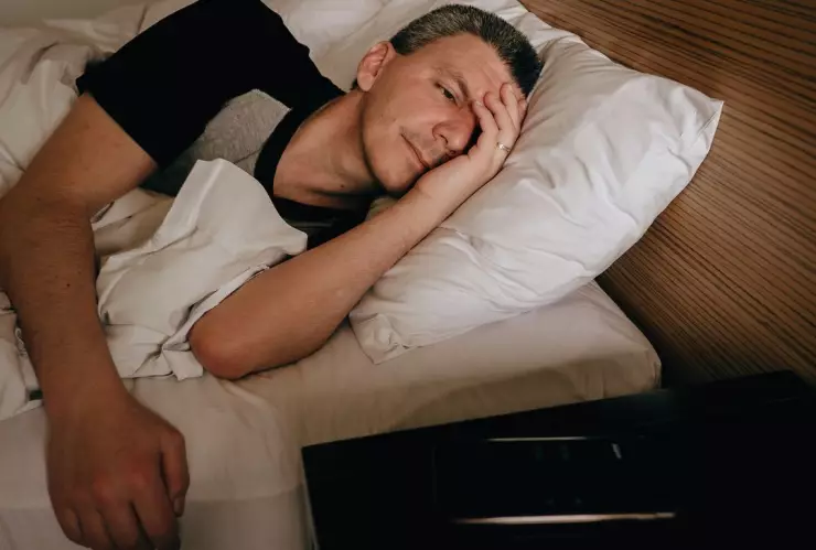 Harvard revela los peligros de dormir tarde