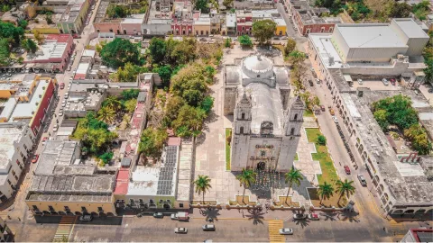 Valladolid, el corazón de Yucatán, combina historia, sabor y encanto en cada rincón del pueblo.