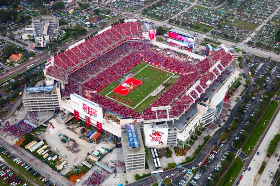 Estadio Raymond James .jpg