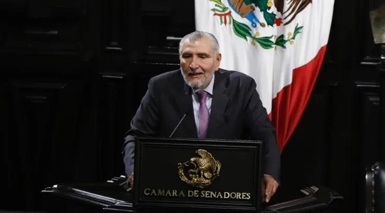 Adán Augusto en la Cámara Alta