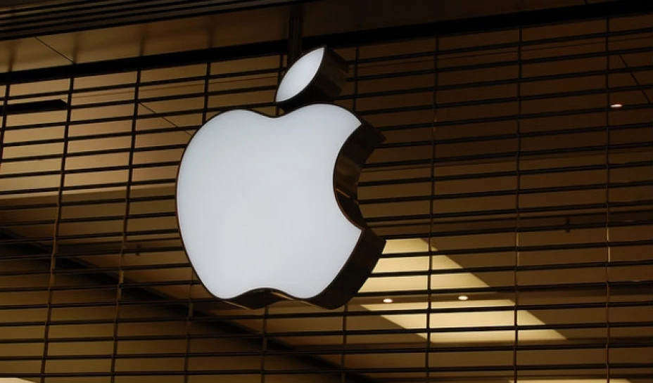 Este anuncio ocurre casi un mes después del 9 de septiembre, fecha en la que la compañía presentó el iPhone 6, el iPhone 6 Plus y su reloj Apple Watch