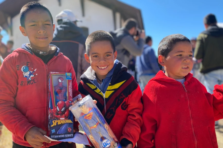 ¡El Juguetón Azteca llegó a Durango para llevar un Día de Reyes memorable!