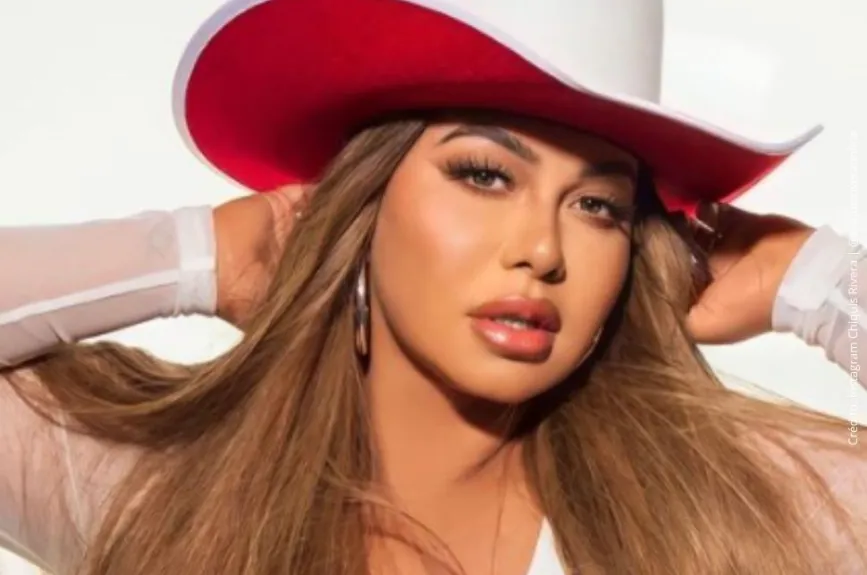 Chiquis Rivera con look de Regional Mexicano..jpg