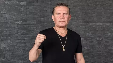 Julio César Chávez revela que fue víctima de brujería.