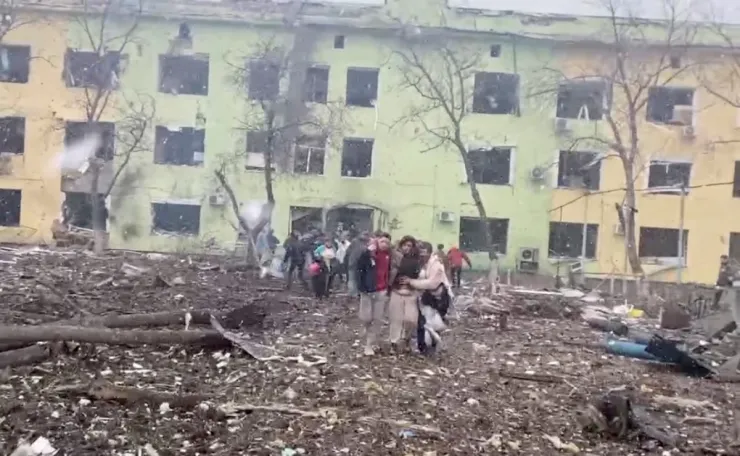 ucrania rusia hospital materno mariupol