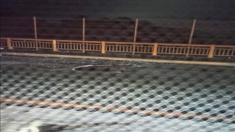 Reportan socavón en puente de Metlac_1