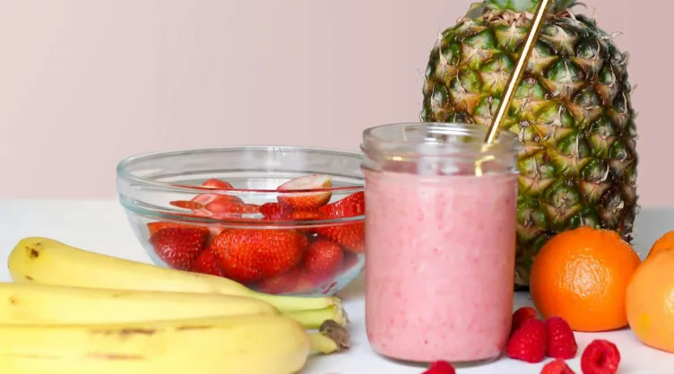 ¿Cómo hacer un licuado detox post-Navidad para recuperar energía rápidamente.jpg