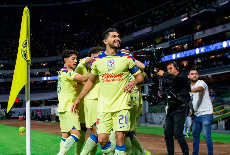 Henry Mart&iacute;n, delantero del Am&eacute;rica