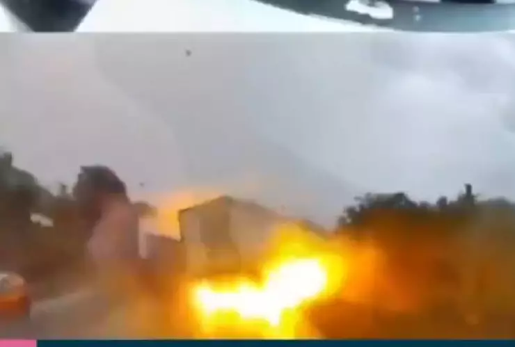 Así fue el FUERTE ACCIDENTE entre dos tráileres en carretera de Campeche; todo terminó en llamas