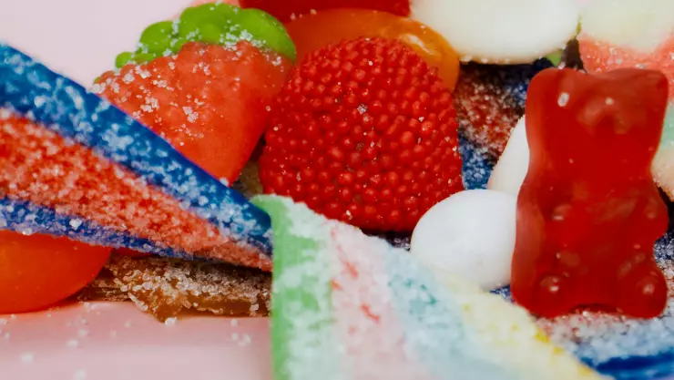 colorante-rojo-3-y-40-son-iguales-forma-de-identificar-alerta-fda-gomitas