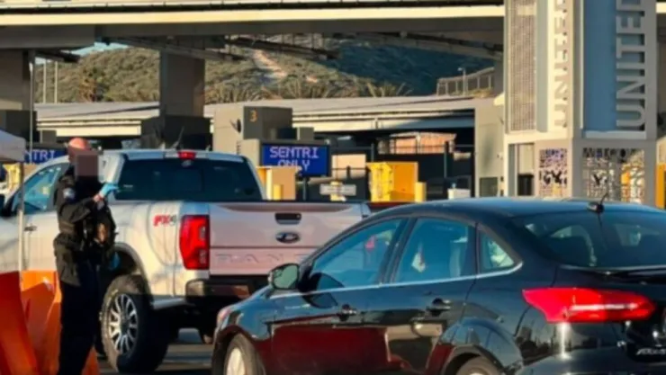 Autoridades mexicanas investigan a agente de Tijuana detenido en la garita de San Ysidro por droga