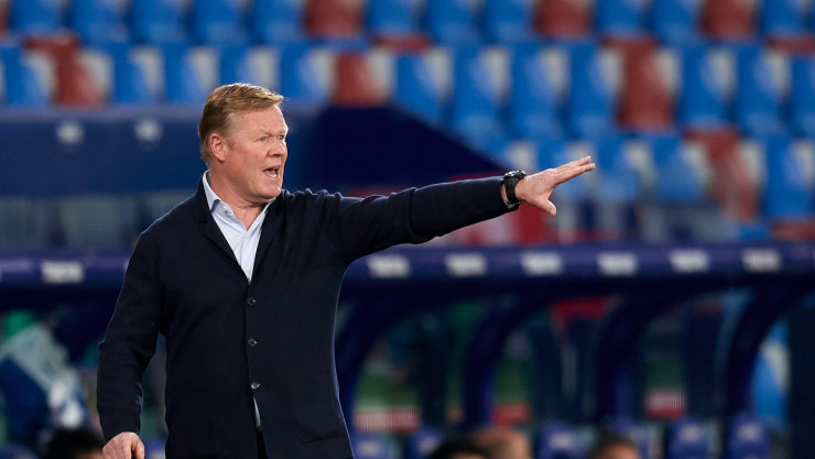 Ronald Koeman seguir&aacute; al frente del Barcelona.