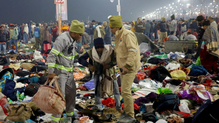 Imágenes después de la estampida en la India; decenas de personas fueron rescatadas