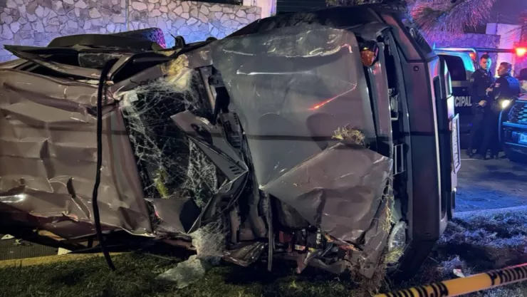 Accidente en avenida Juan Palomar Arias tras persecución policial deja 3 heridos
