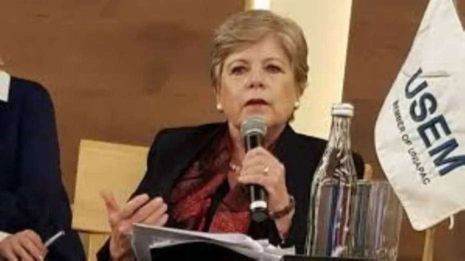 Cepal Bárcenas.jpg