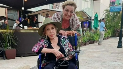 Familia de Silvia Pinal desmiente rumores; no se encuentra en grave estado de salud
