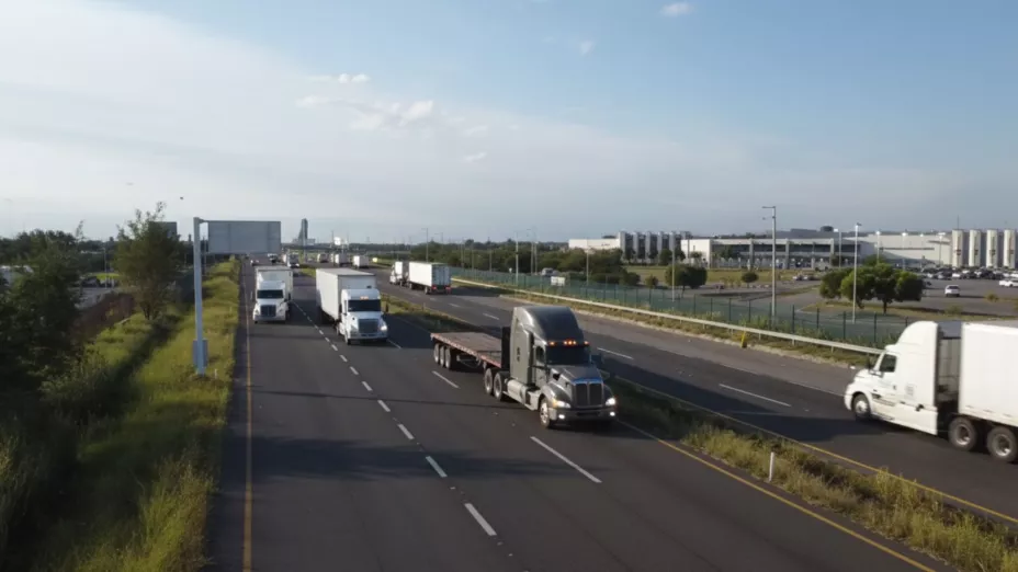 ¡Casi 24 horas! Siguen bloqueadas 5 carreteras y autopistas de Jalisco
