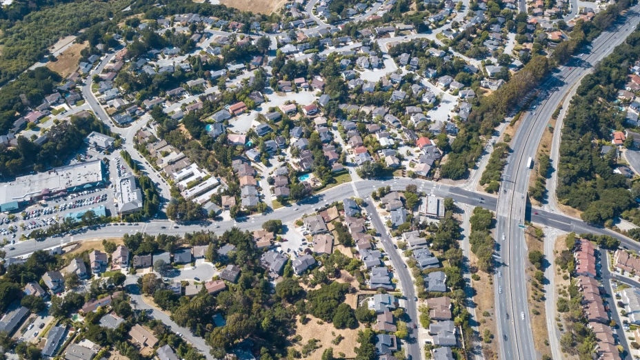 el condado de San Mateo desde una vista aérea