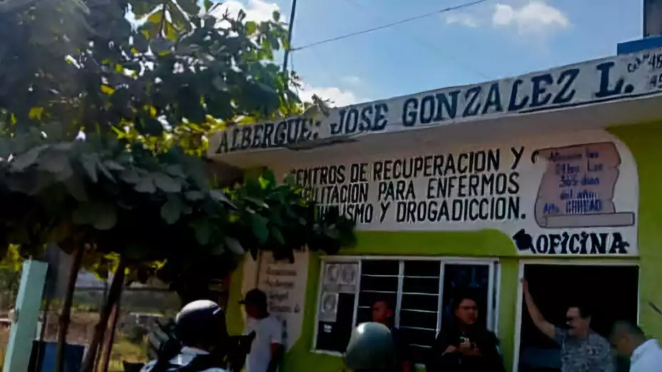 sujetos-armados-atacan-anexo-buenavista-michoacan