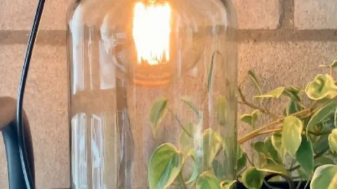 Así son los frascos de luces LED para lámparas DIY