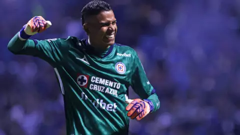 Kevin Mier Cruz Azul