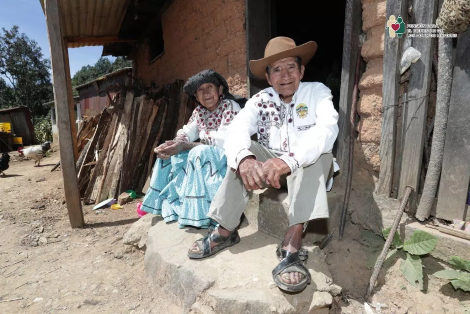 ADULTOS MAYORES Bienestar.jpeg