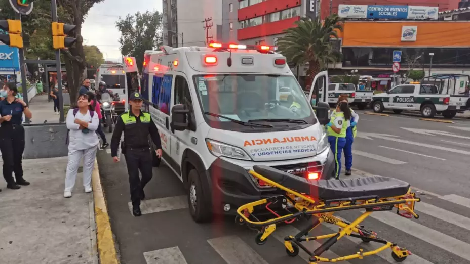 Helicóptero aterriza en la Cuauhtémoc con paciente en estado crítico